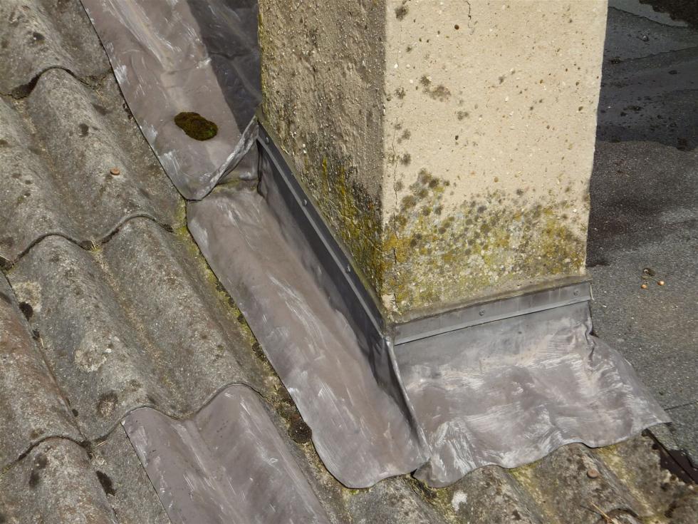 Asbesthaltige Dacheindeckung